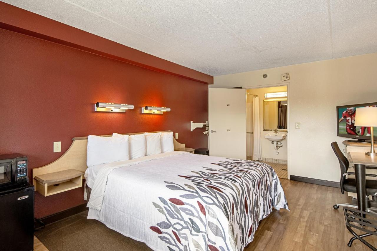 Red Roof Inn Charleston West - Hurricane, Wv Teays Valley Exteriör bild
