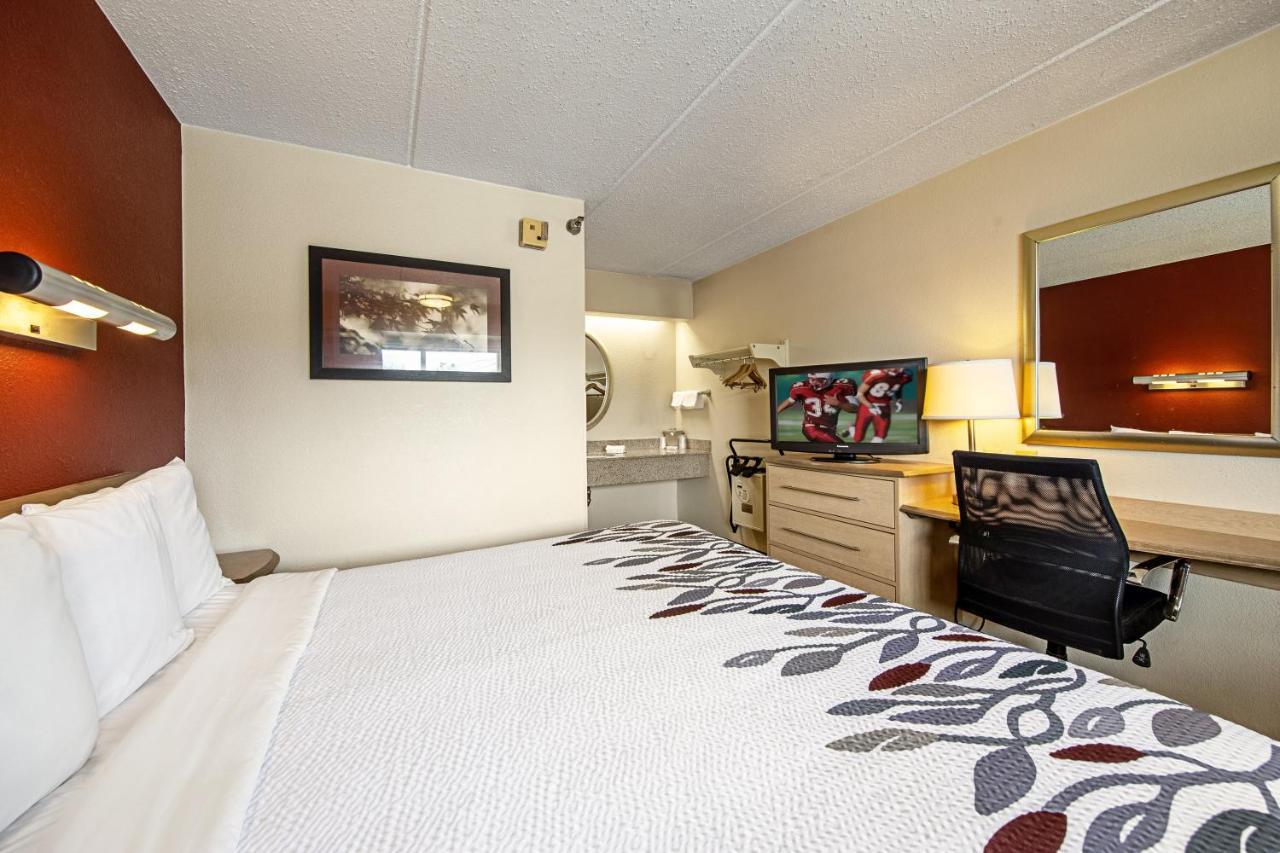 Red Roof Inn Charleston West - Hurricane, Wv Teays Valley Exteriör bild